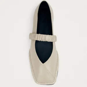 Lautan Cream Leather Ballet Flats