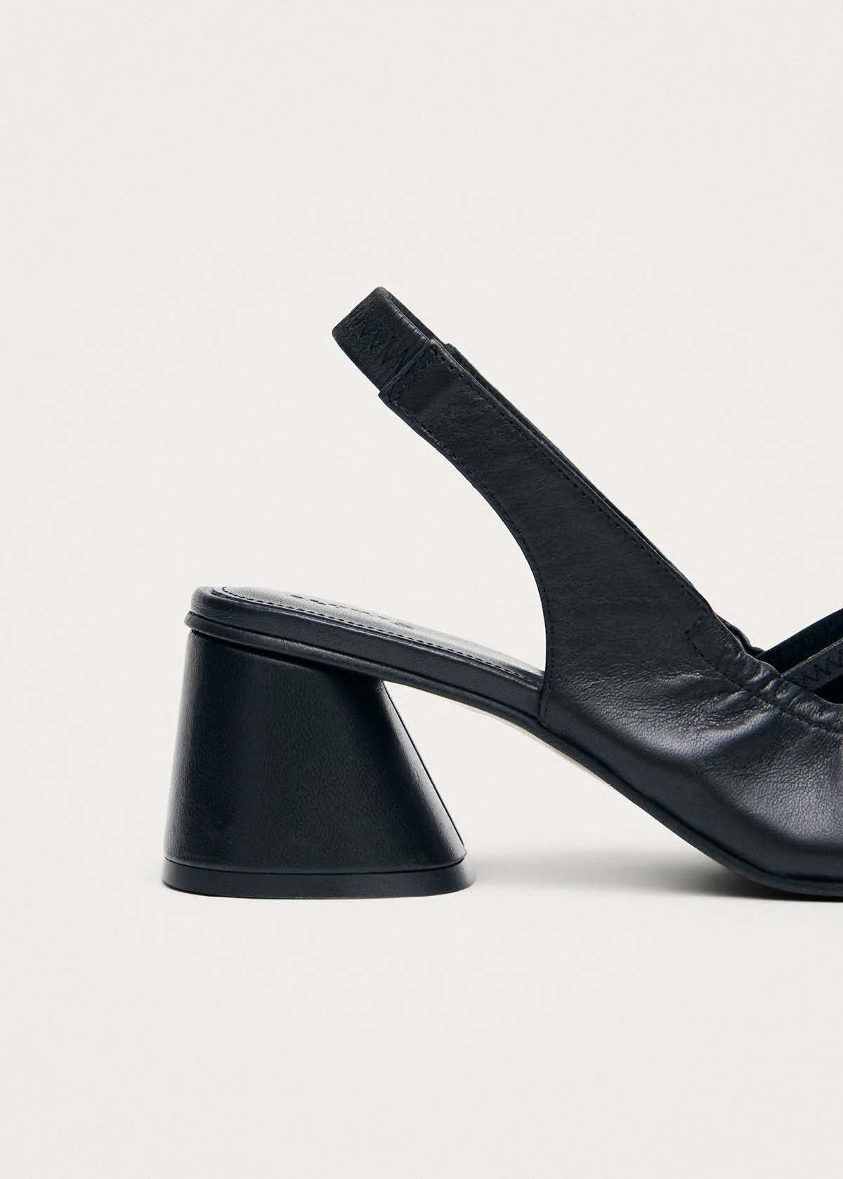Marly Black Leather Pumps - Image 7