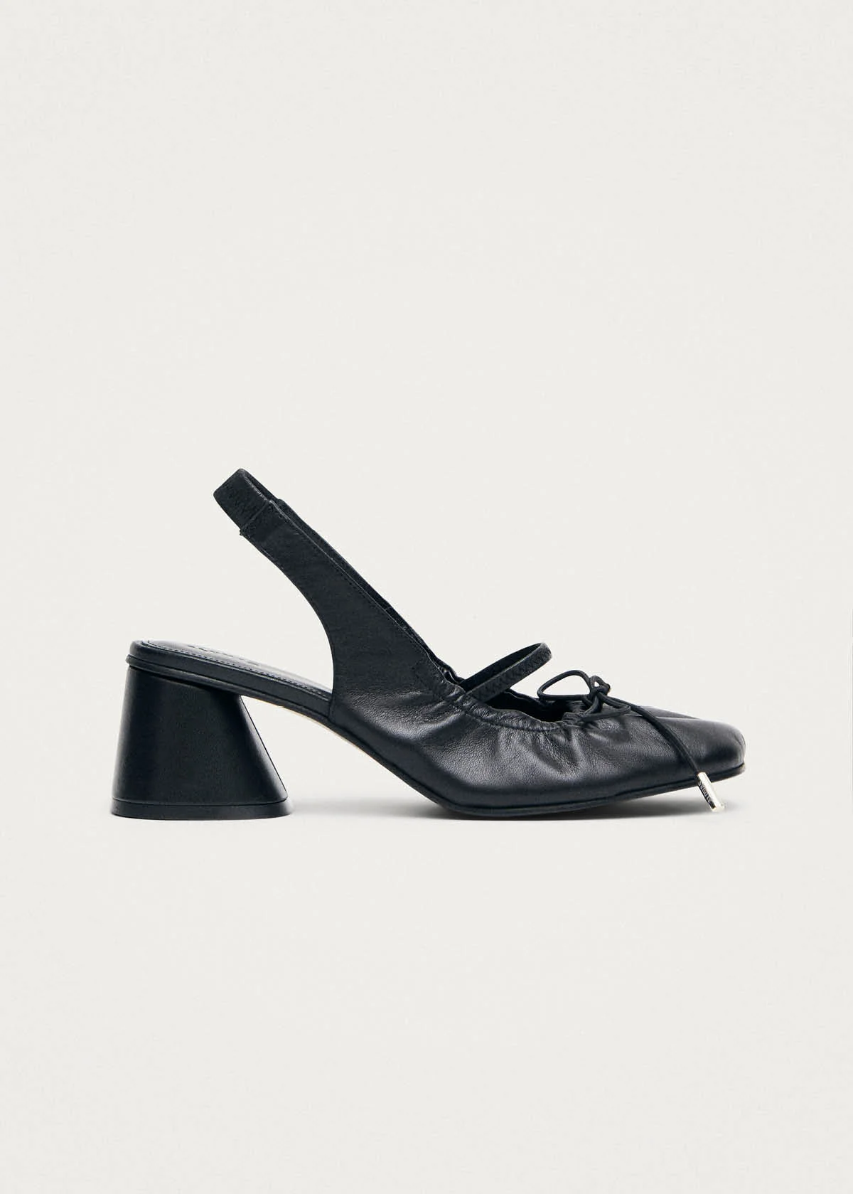 Marly Black Leather Pumps