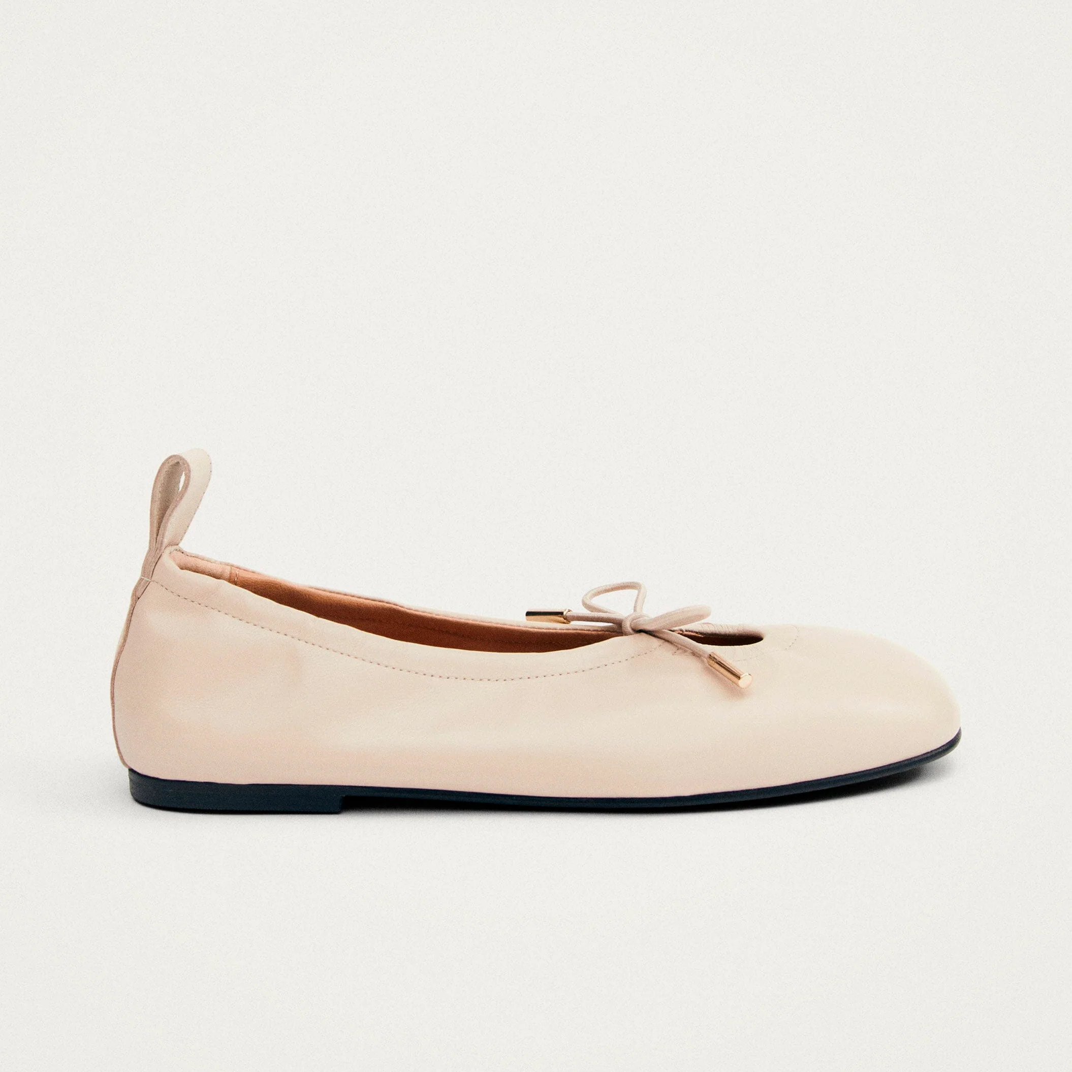 Rosalind Cream Leather Ballet Flats - Image 3