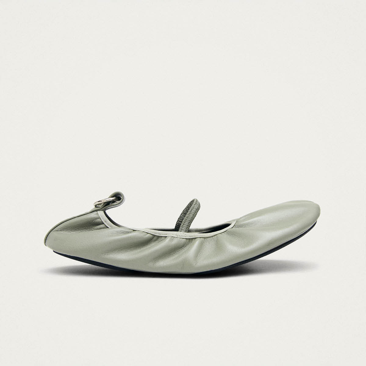 Naira Barefoot Green Leather Ballet Flats - Image 3