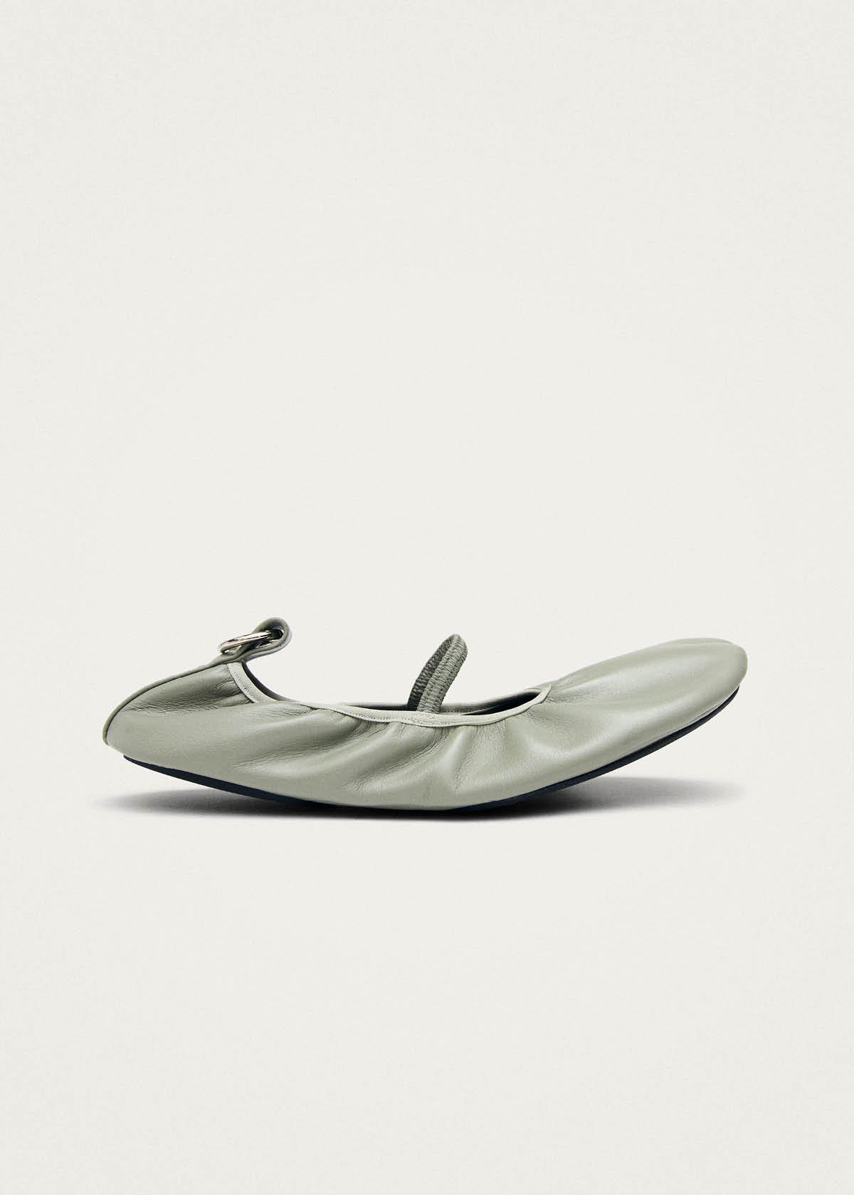 Naira Barefoot Green Leather Ballet Flats - Image 4