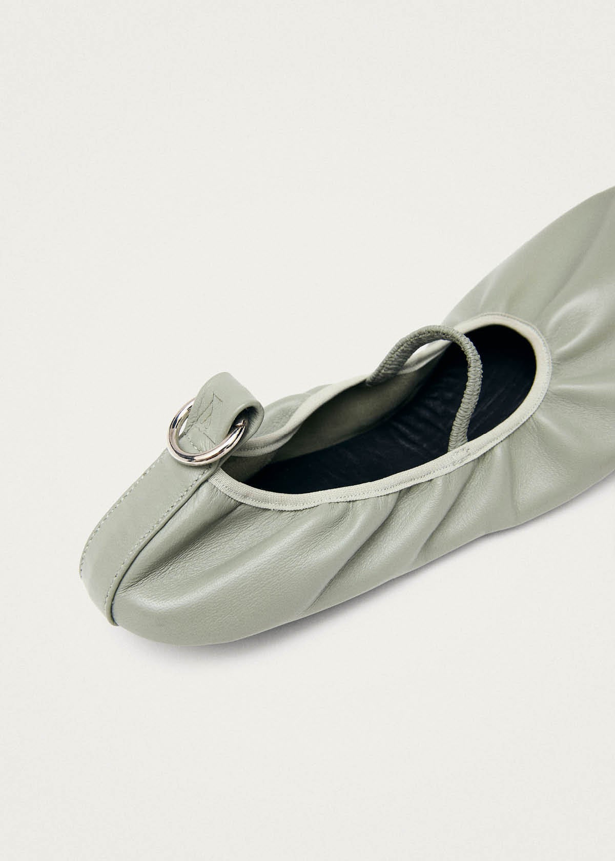 Naira Barefoot Green Leather Ballet Flats - Image 7